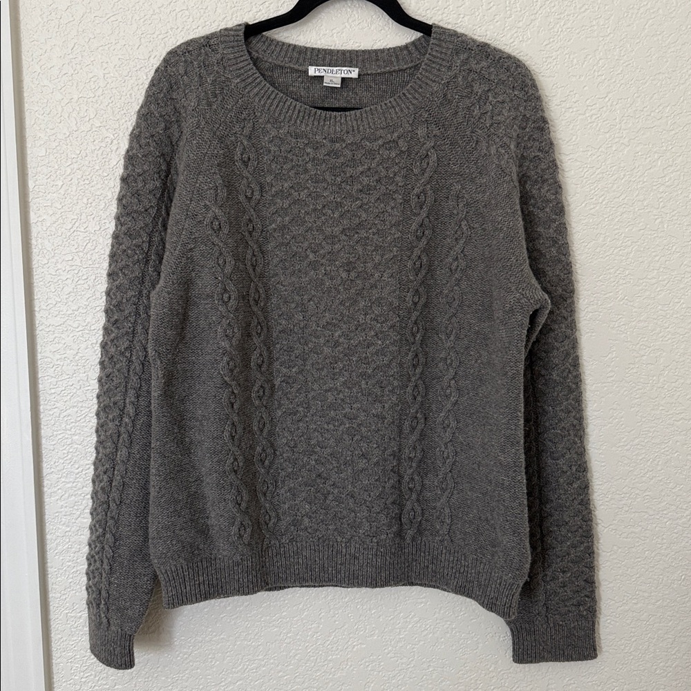 PENDLETON Charcoal grey lambs wool Crewneck Sweater XL